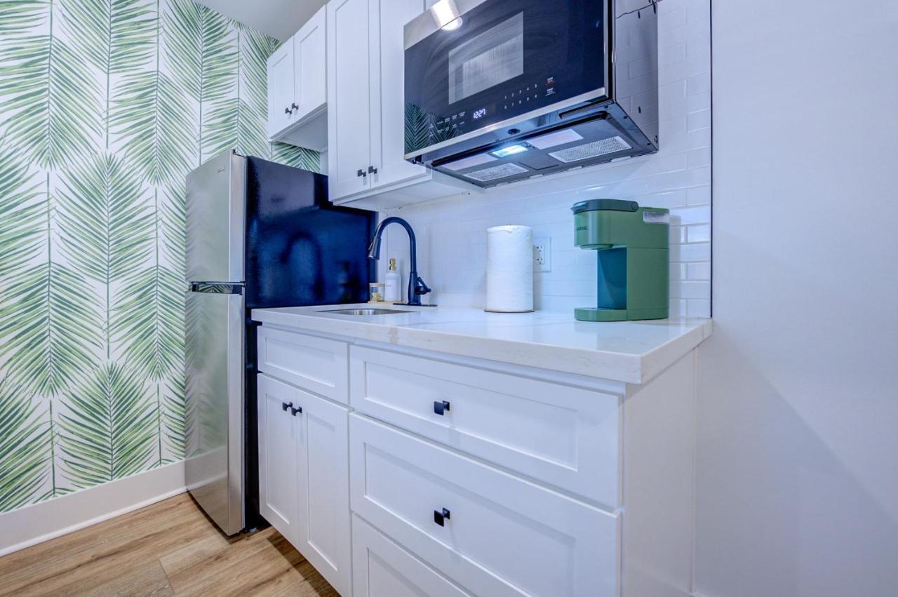Beach House Paradise Studio Apartment 2 Beds Galveston Esterno foto